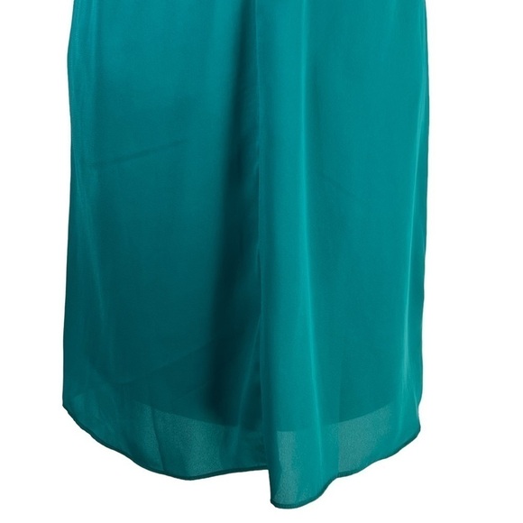 𝅺NEW WITH TAGS‎ NSR RUFFLE HALTER DRESS - Picture 6 of 14